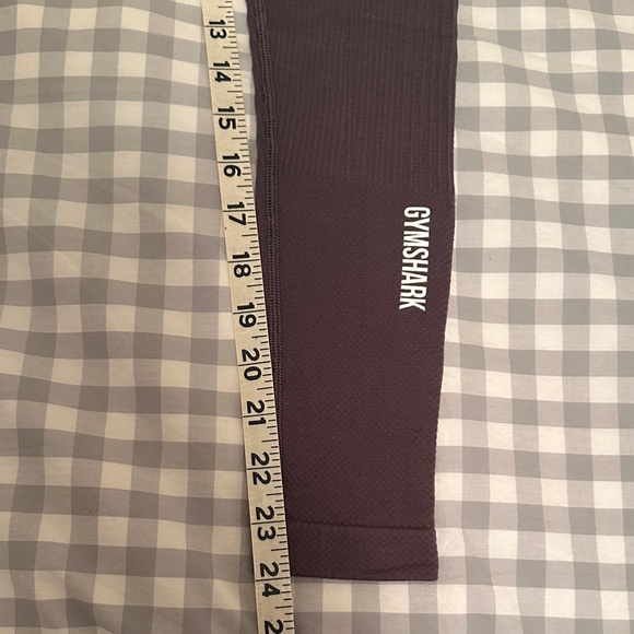 Gymshark women’s Dark GreyLeggings - Picture 2 of 4